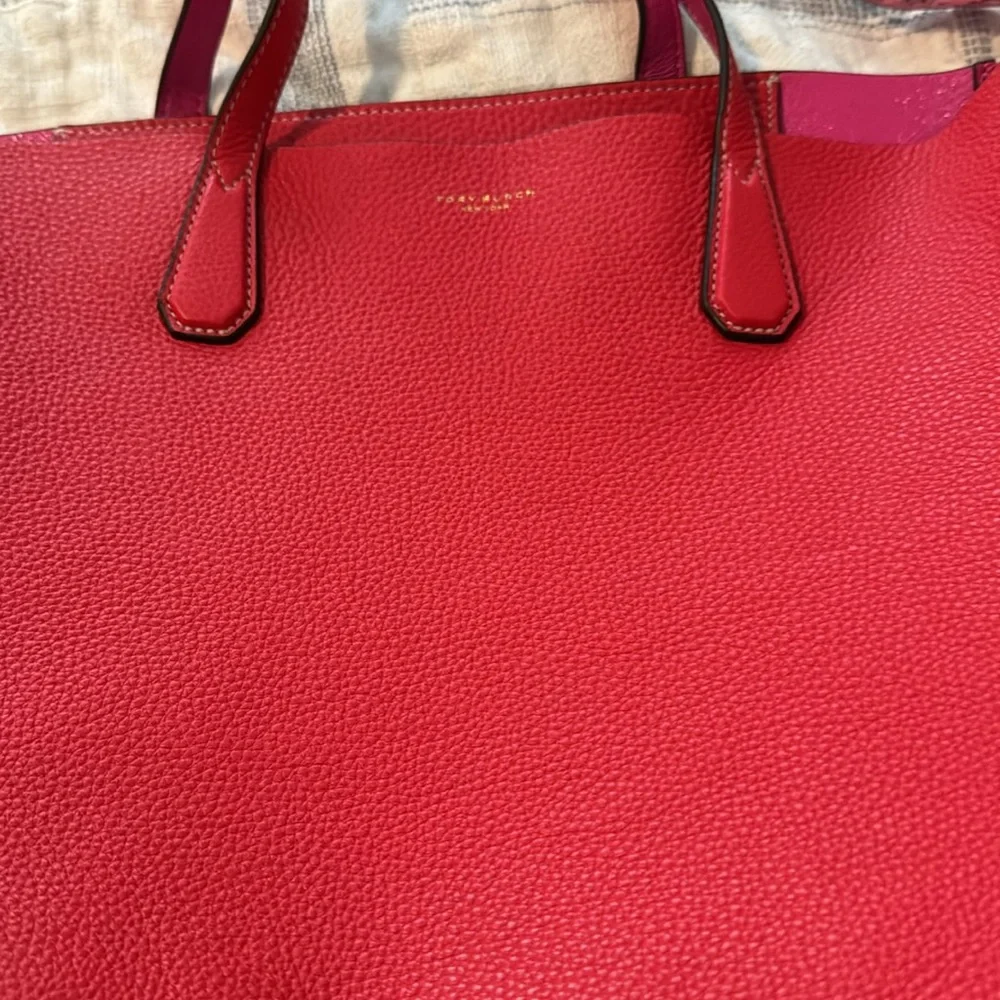 Tory Burch Large Brilliant Red/Crazy Pink Leather Pebbled Tote - Picture 10 of 12